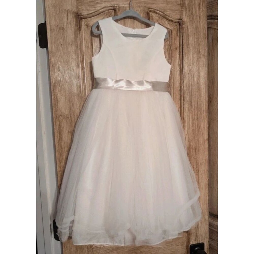 Sweet Kids girls 4 • ivory flower girl dress
